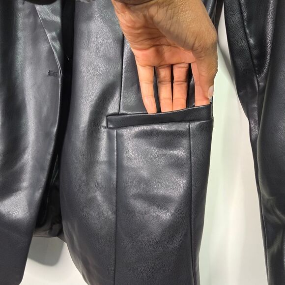 Sofia Jeans Black Faux Leather Blazer - Picture 12 of 13